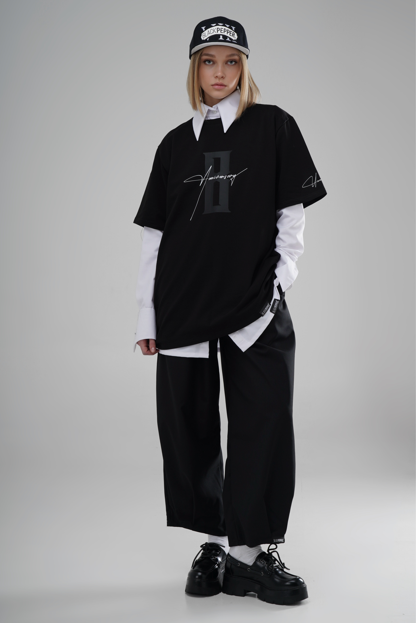 ANNIVERSARY 8 UNMARKED T-SHIRT