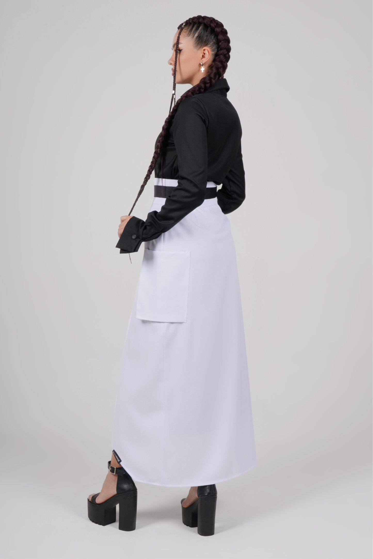 WHITE  AND BLACK MAXI PEPLUM WITH PATCH POCKETS SET