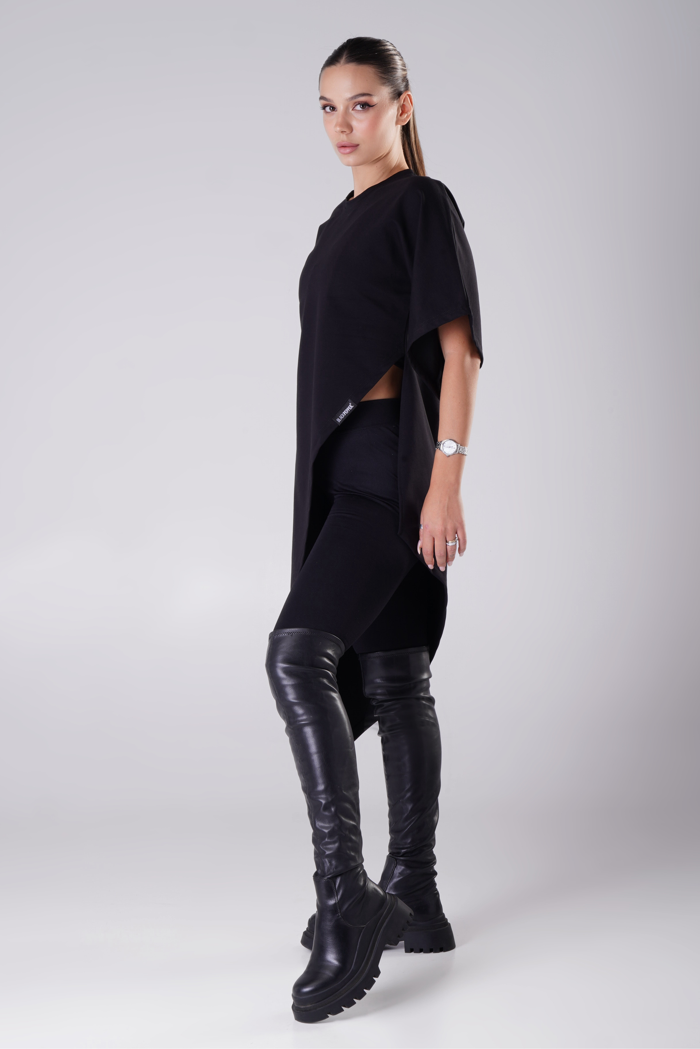 TUNIC ESSENTIAL BASE