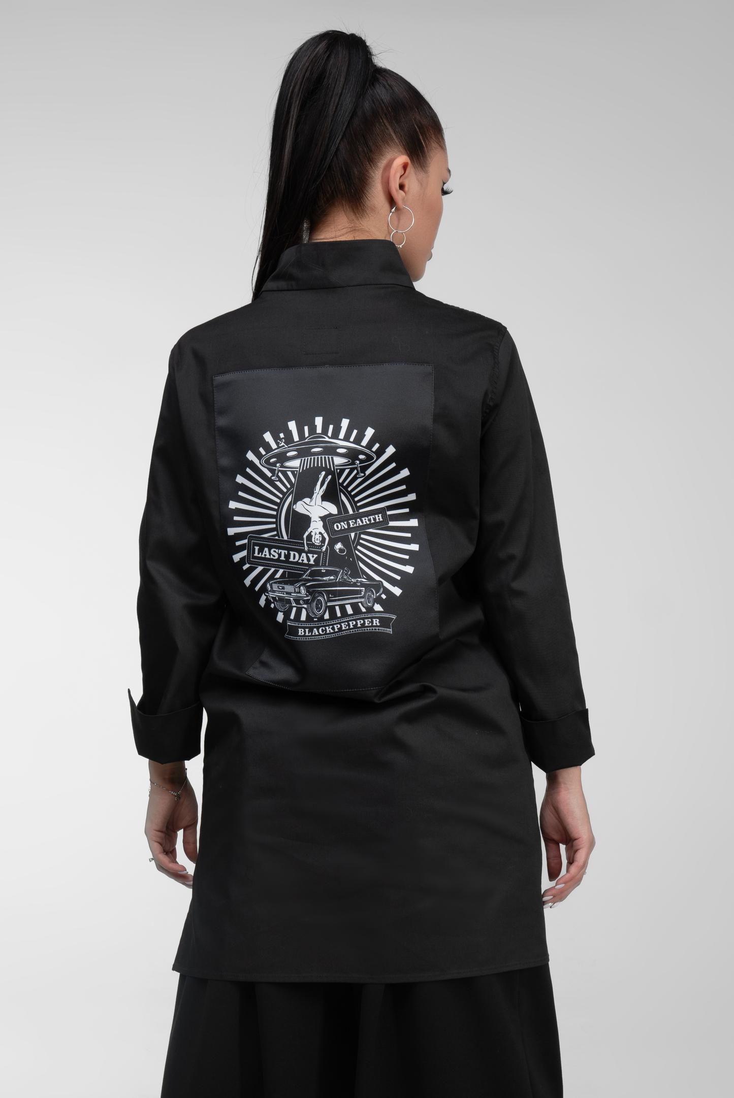 UFO BLACK ASYMMETRIC SHIRT