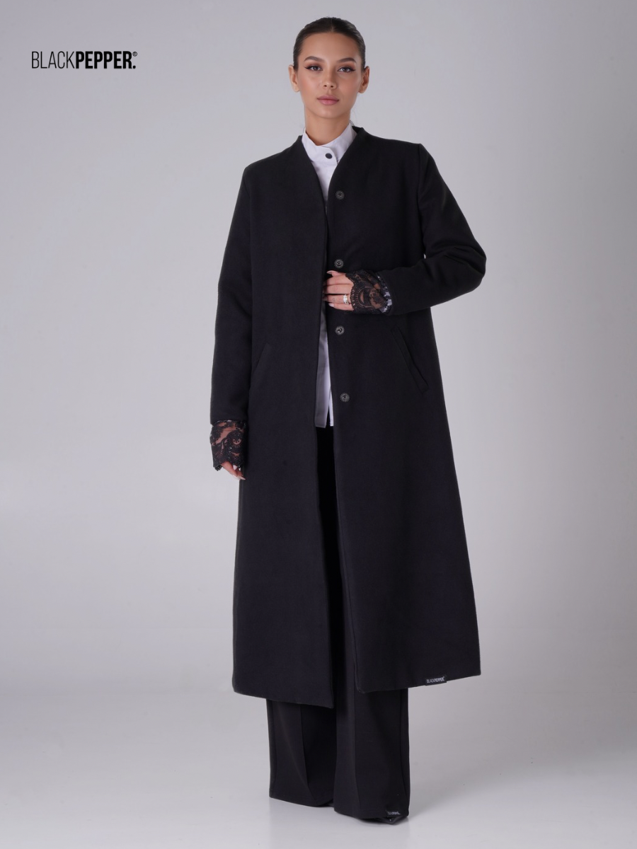 WARM COAT WITH LACE SLEEVES