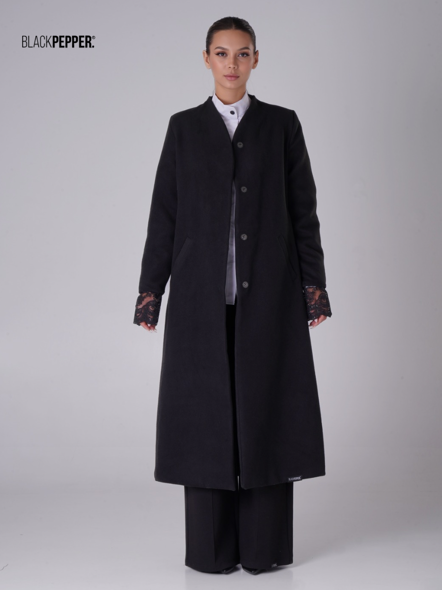 WARM COAT WITH LACE SLEEVES